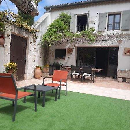 Mas" La Maison De Mon Pere " Proche Avignon A Pujaut 외부 사진